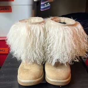 Ugg. Light brown furry boots. Size 7 women’s.